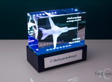 Светильник с 3D гравировкой самолета